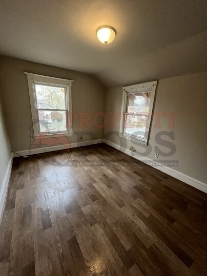 Foto del edificio - 803 Pierce St