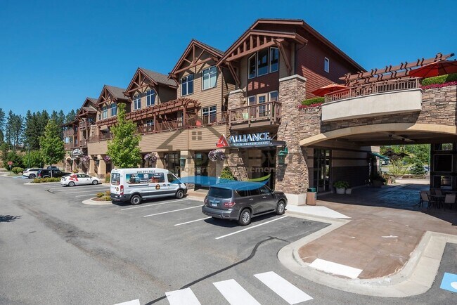 Building Photo - Two Bed, Two Bath Luxury Riverstone Condo!