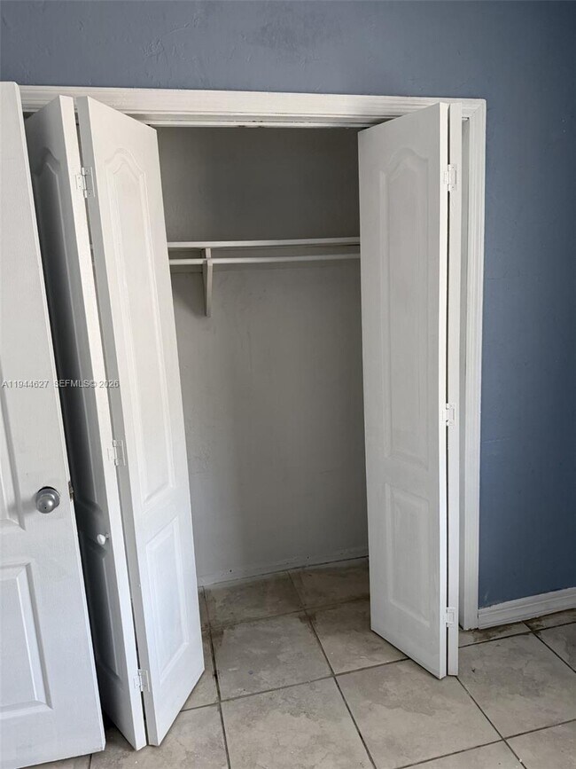 Foto del edificio - 1014 NW 33rd Ave