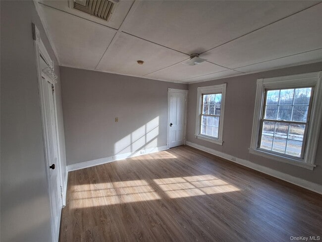 Building Photo - 69 Greenkill Ave