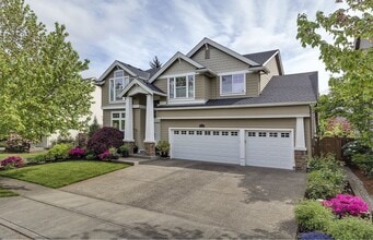 Building Photo - 16723 SW Rogue River Terrace