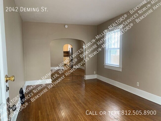 Foto del edificio - 3 Bedroom Home on Ease Side