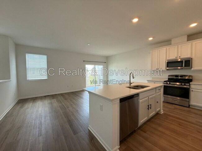 Foto del edificio - 249 Kingsport Dr