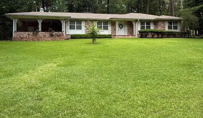 Building Photo - 516 Glendale Dr