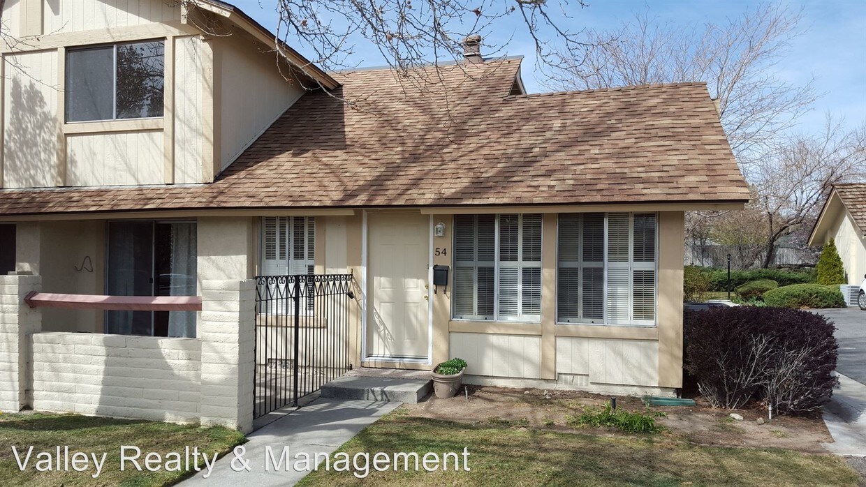 Primary Photo - 54 Condor Cir
