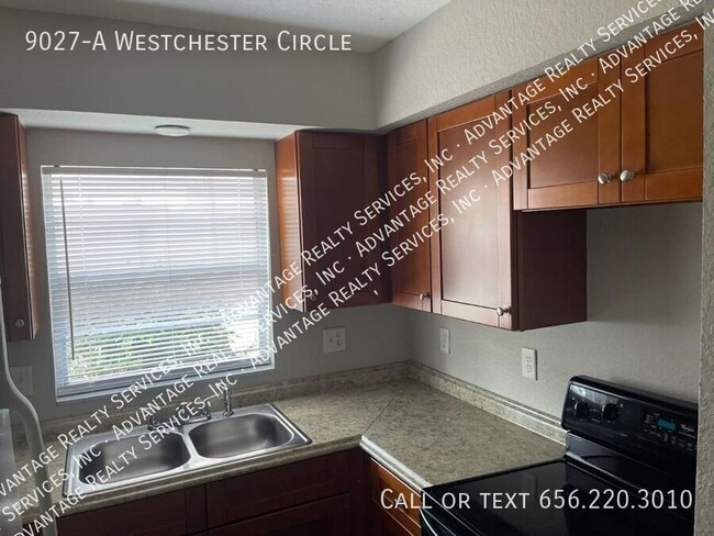Building Photo - 9027 Westchester Cir
