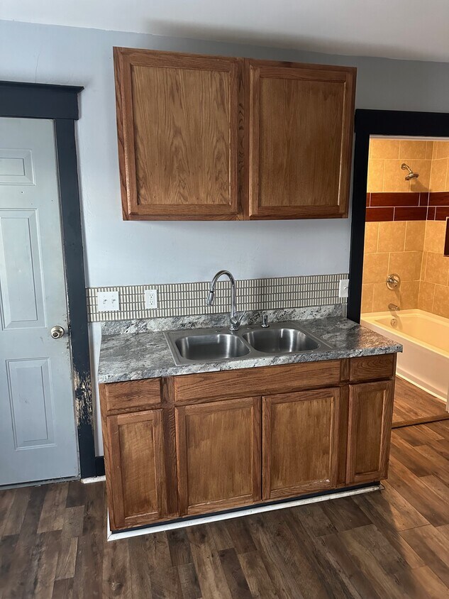 Foto principal - 1008 Philippen St