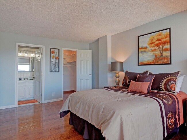 Foto del edificio - 411 Lakewood Cir