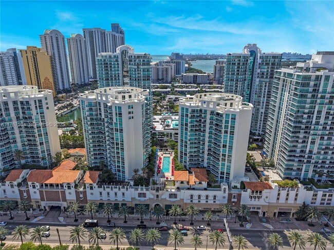 Foto del edificio - 250 Sunny Isles Blvd