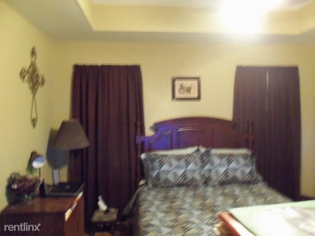 Foto del edificio - 3 br, 2 bath House - 19 South Village Lane