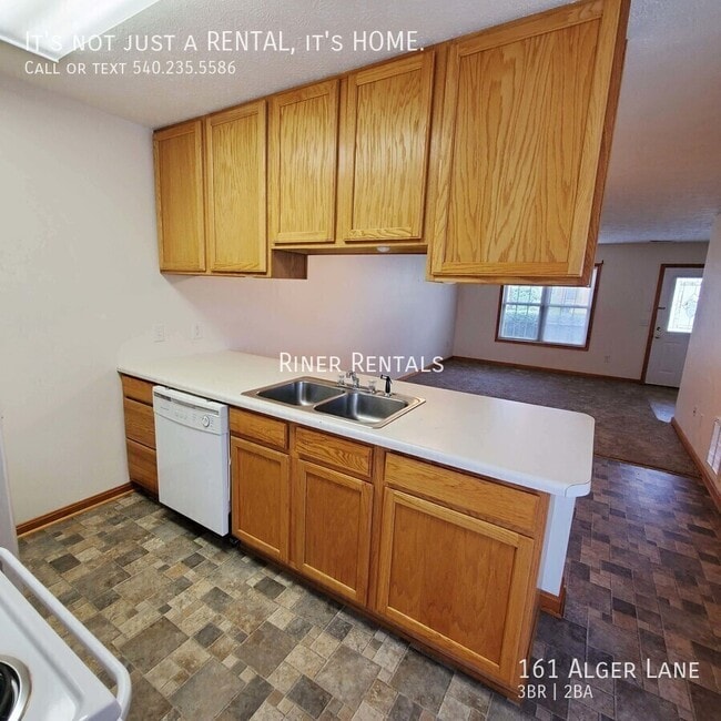 Building Photo - 161 Alger Ln