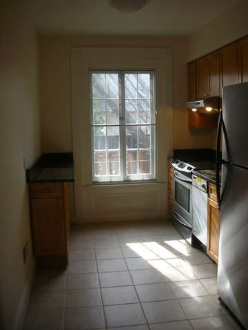 Building Photo - 41 Winslow Rd