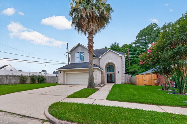 Building Photo - 20003 Fieldtree Dr