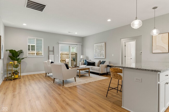 Foto del edificio - 3936 Saddle Oak Dr