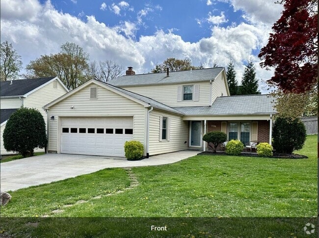 Building Photo - 9211 Hunting Pines Pl