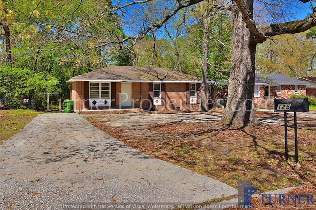 Building Photo - 125 Charleswood Dr, Columbia, SC 29223