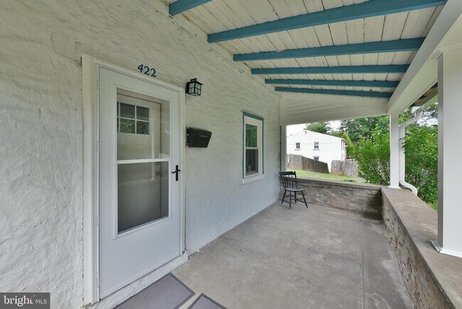 Foto del edificio - 422 Willow Grove Ave