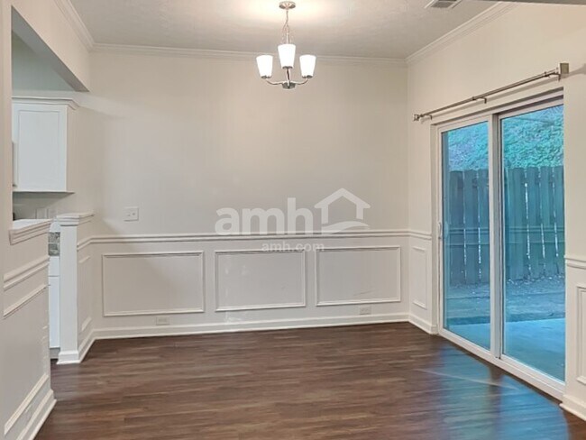 Foto del edificio - 4294 Windale Dr NW