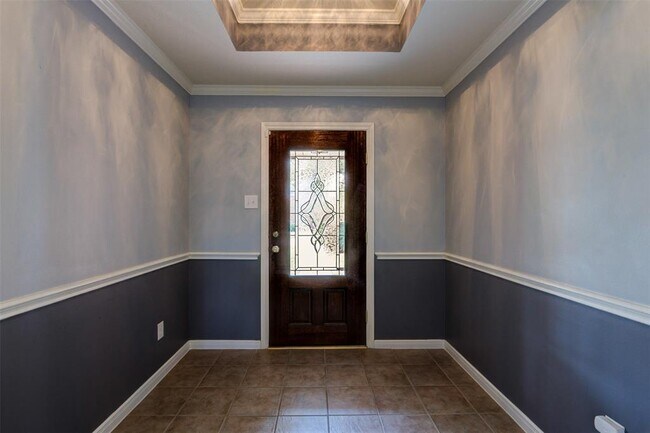 Building Photo - 3403 Kerr Ln