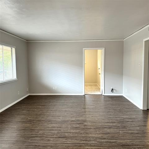 Building Photo - 4149 Lovers Ln