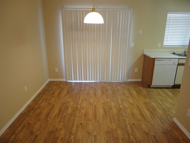 Foto del edificio - 1767 W Rue De La Montagne