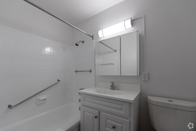 1BR, 1BA - Bathroom - The Village Squire Apartments