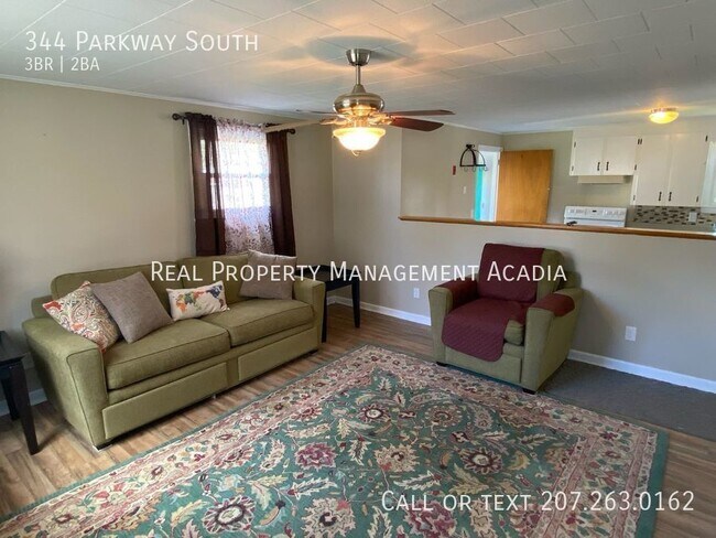 Building Photo - 3 Bed, 1 Bath Single Family Home.
