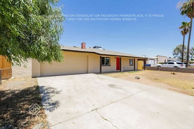 Building Photo - 8202 W Sells Dr
