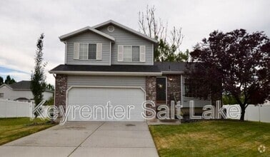 Building Photo - 1637 N 500 W
