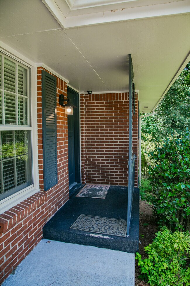 1602 Crestline Dr NE, Atlanta, GA 30345 House Rental in Atlanta, GA