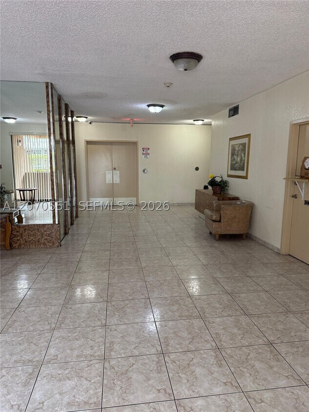 Foto del edificio - 16751 NE 9th Ave