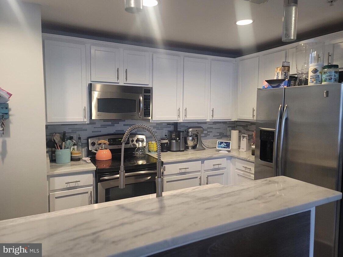 12300 Open View Ln, Kettering, MD 20774 Townhome Rentals in Kettering