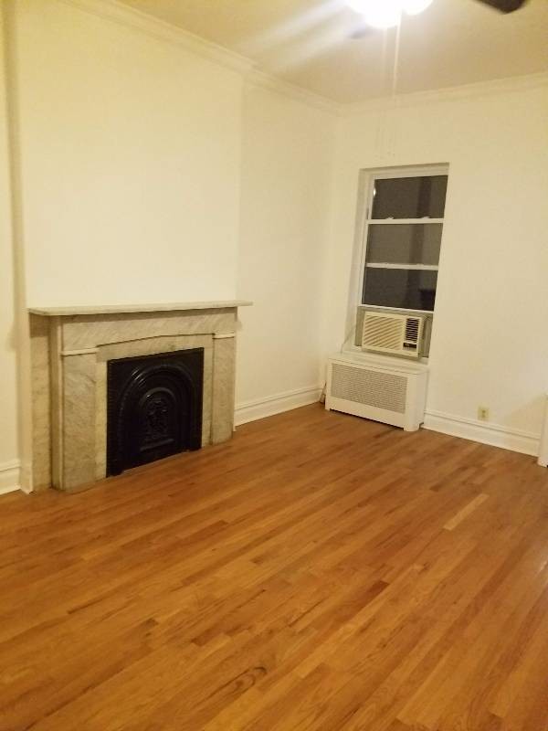 Foto del edificio - 216 E 30th St