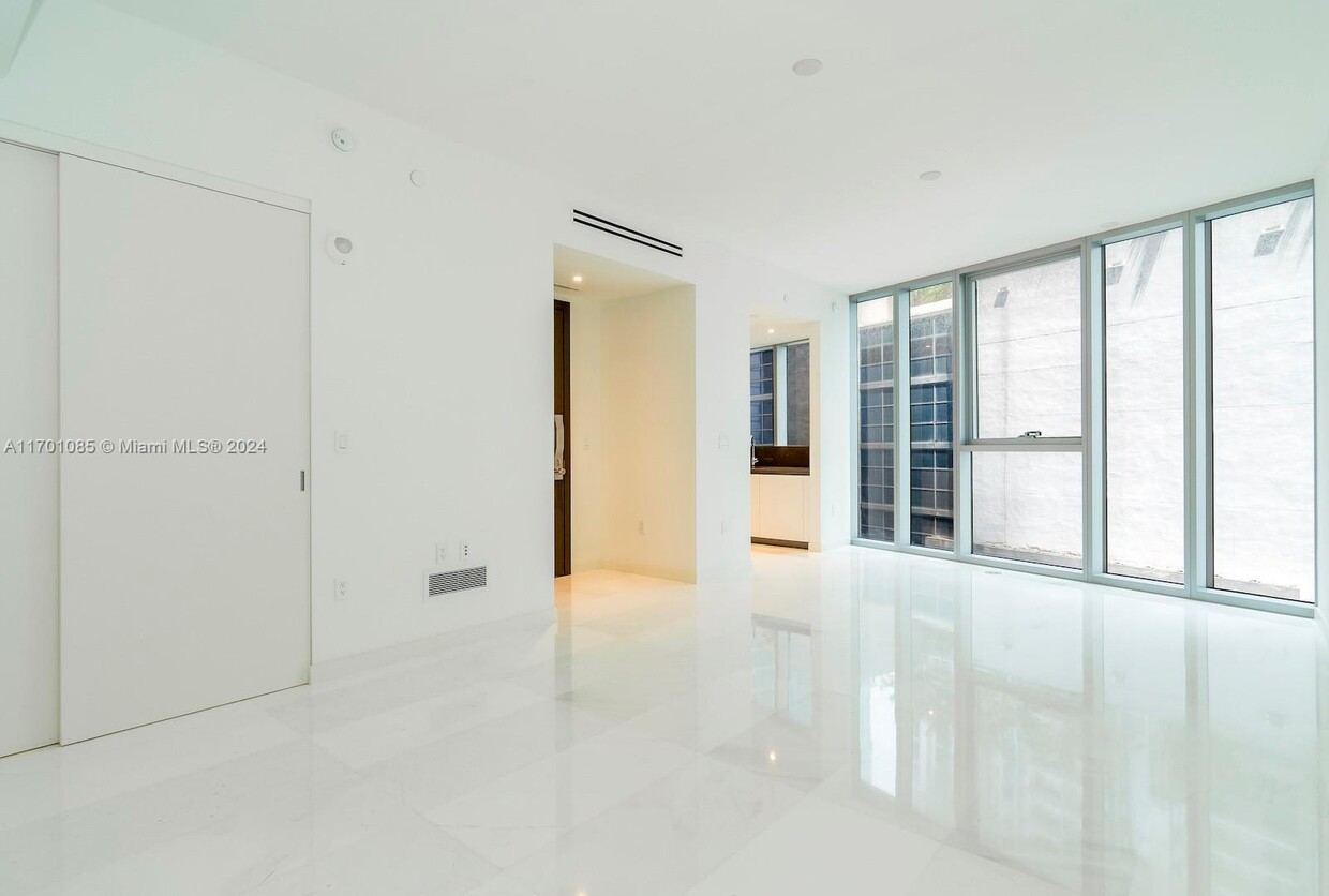 Foto principal - 300 Biscayne Blvd Way