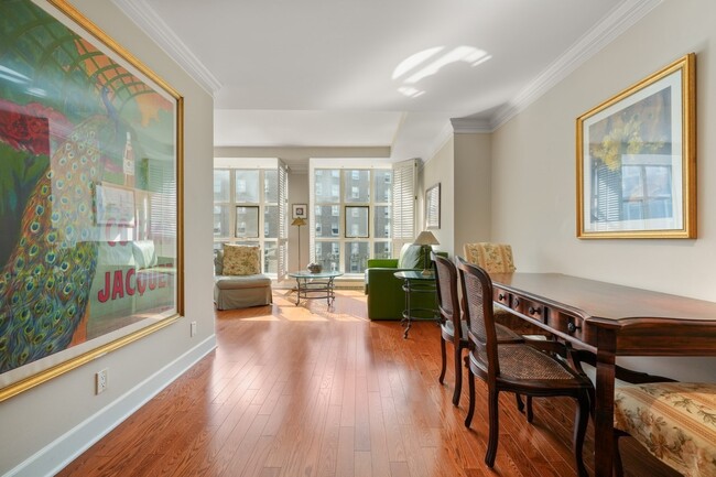 Building Photo - 300 Boylston St