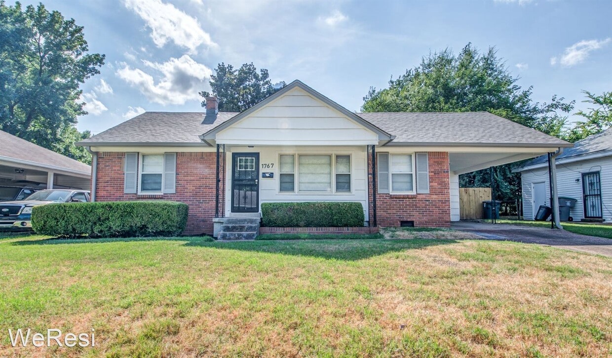 3 br, 1.5 bath House 1767 Dearing Rd House Rental in Memphis, TN