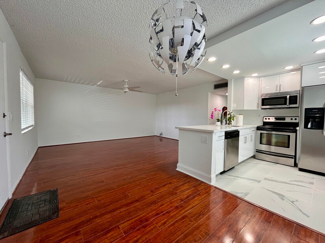 422 Piedmont F Unit 422, Delray Beach, FL 33484 Condo for Rent in