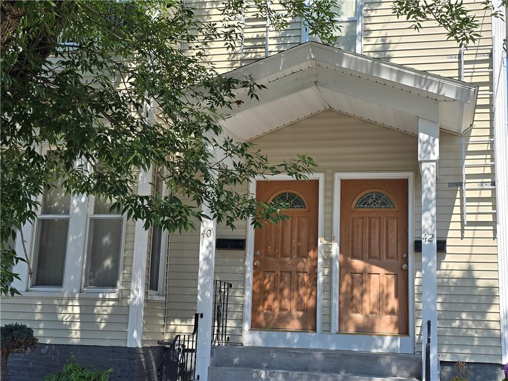 Primary Photo - 40 Summit St