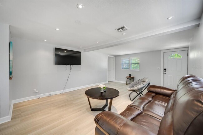 Foto del edificio - 1601 Palm Way