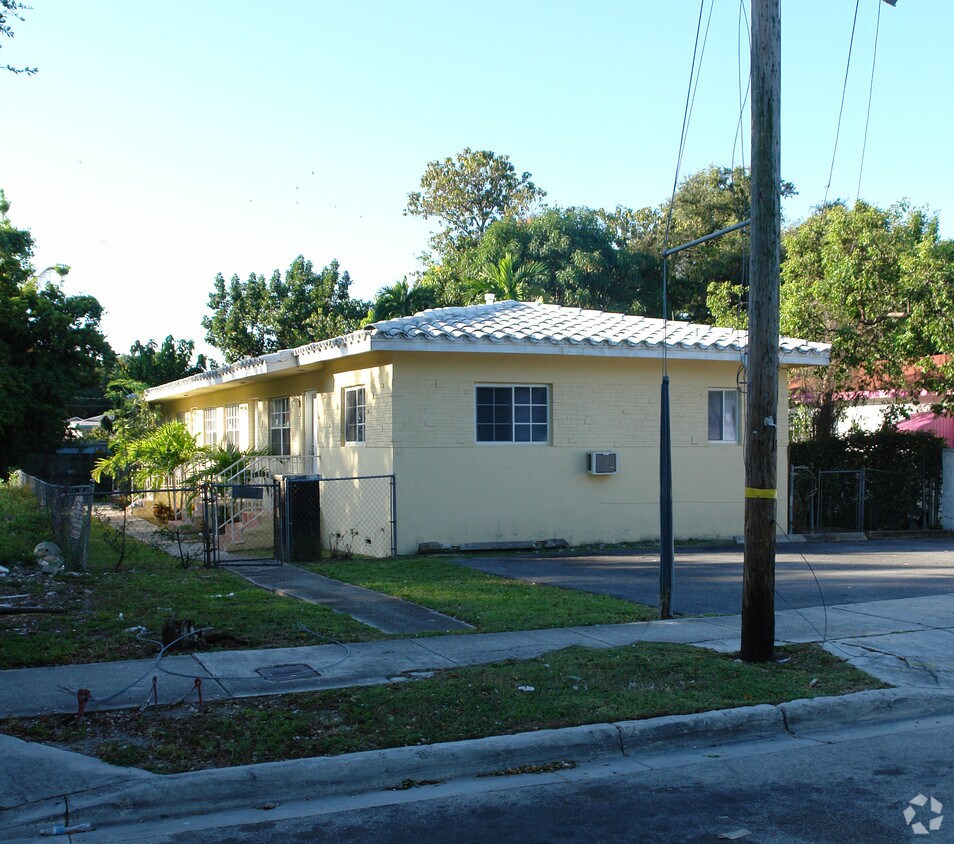 Primary Photo - 40 NW 59th St