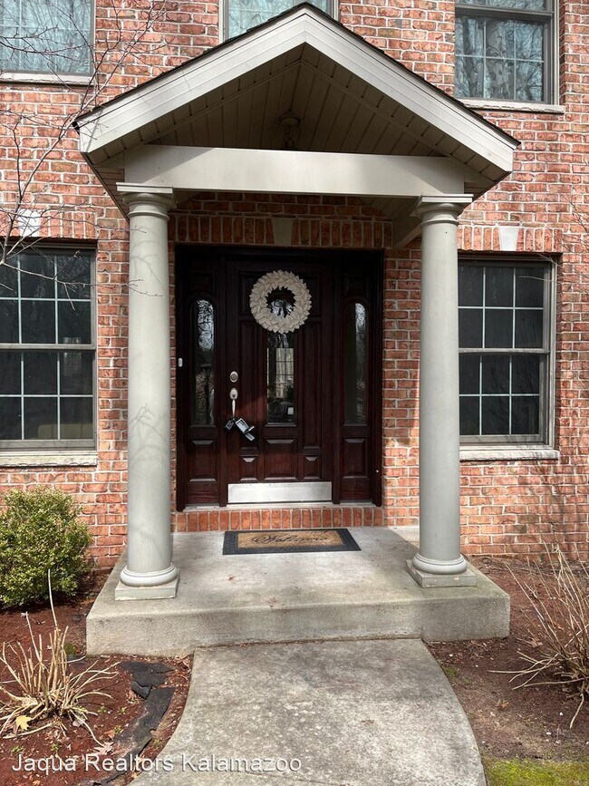 Foto del edificio - 4 br, 3.5 bath House - 7270 Owen Drive