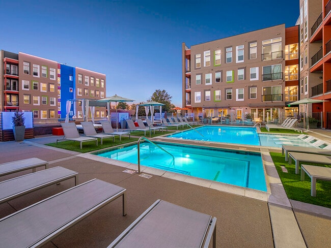 Photo - Viceroy Observatory Park Apartments