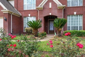 Building Photo - 18518 Berry Leaf Ct