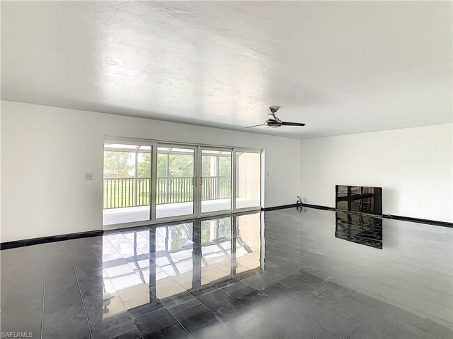 Foto del edificio - 16460 Timberlakes Dr