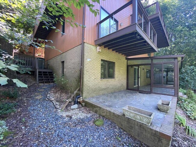 Foto del edificio - 9 Walter Cir