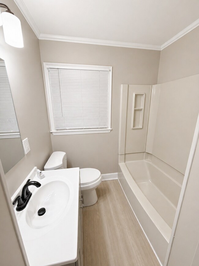 Foto del edificio - 1235 Elmer St