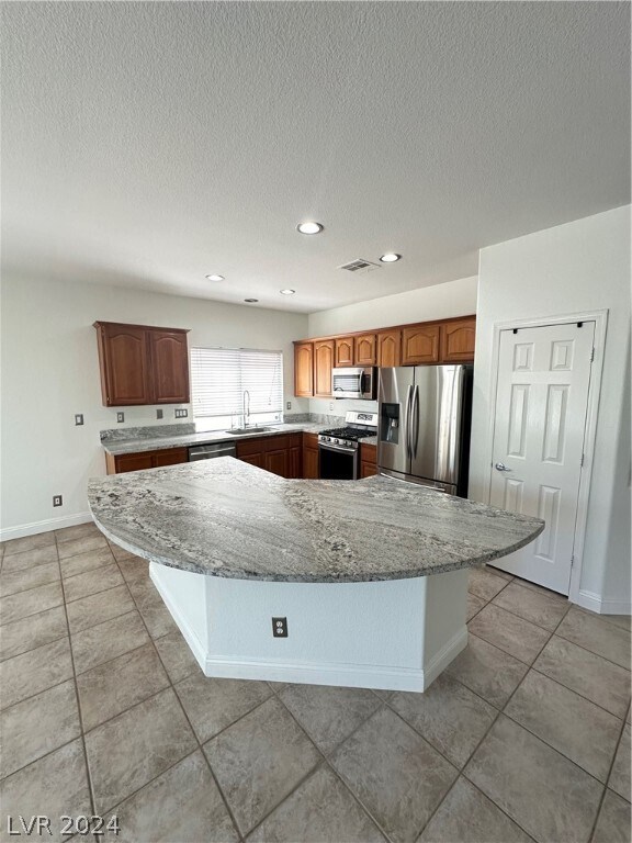 Building Photo - 804 Royal Elm Ln