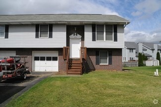 Building Photo - 3143 Shellers Bend