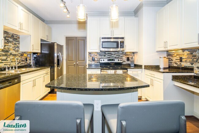 Foto del edificio - 3450 Blair Cir NE