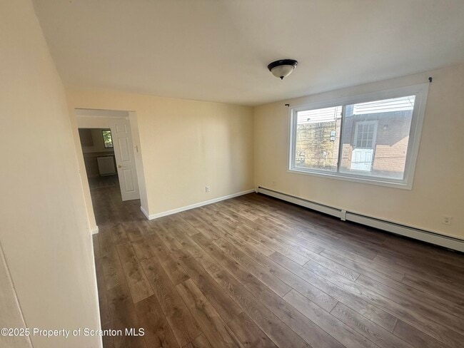 Foto del edificio - 154 S Sumner Ave
